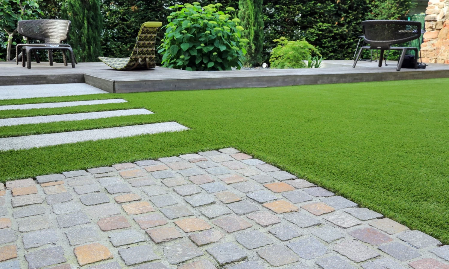 Premium Kunstrasen, Rollrasen AMSTERDAM In Grün 3 Premium Kunstrasen, Rollrasen AMSTERDAM In Grün – Bild 3