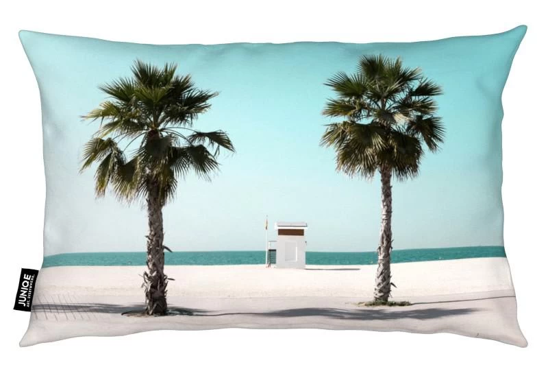 Kissen "Beach Blue By @tmstefanko" In Blau & Türkis 2 Kissen "Beach Blue By @tmstefanko" In Blau & Türkis – Bild 2